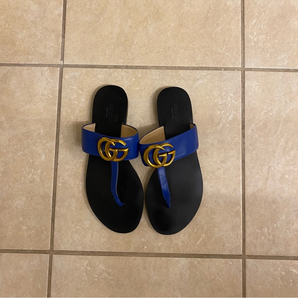 Gucci Thong Sandals